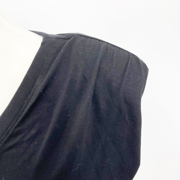 Treasure & Bond V-Neck Shoulder Pad Cap Sleeve Top Sz XS/Extra Small Black NWT - Picture 5 of 7